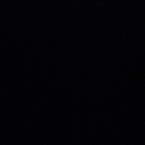 Meet your Posher, Nicole - Picture 1 of 1